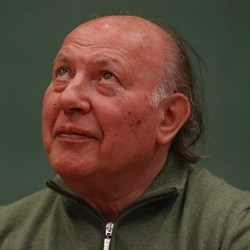 Imre Kertész