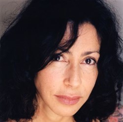 Yasmina Reza