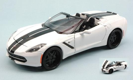 Chevrolet Corvette Stingray 2014 White W/ Back Stripes 1:24 Model Balmi32501