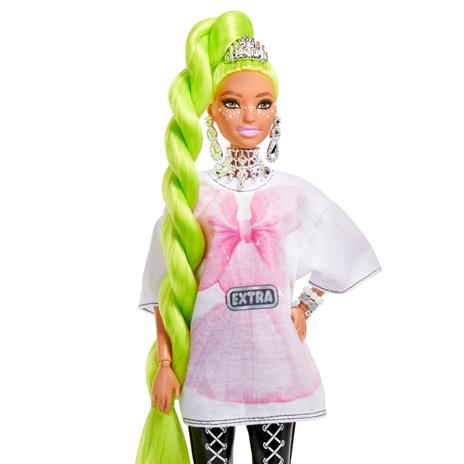 Barbie - Extra Bambola Snodata con Lunghissimi Capelli Verde Fluo, Giocattolo per Bambini 3+ Anni, HDJ44 - 2