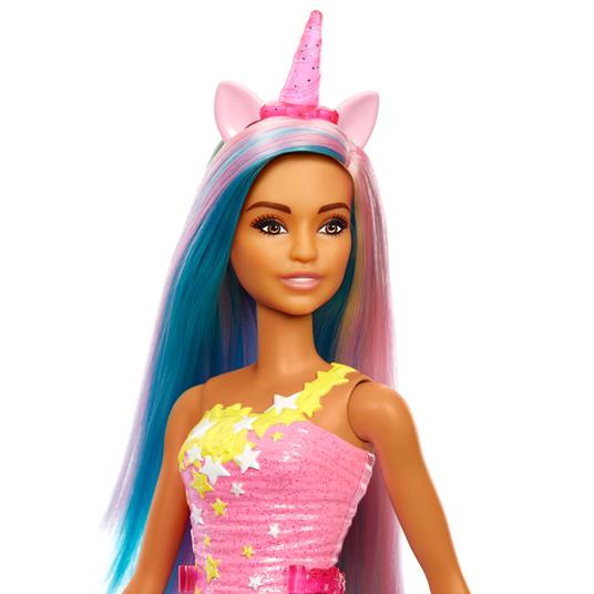 Barbie Dreamtopia, bambola dai capelli blu e rosa, il corpetto scintillante  e una gonna rimovibile con stampa di nuvole - Barbie - Bambole Fashion -  Giocattoli | laFeltrinelli