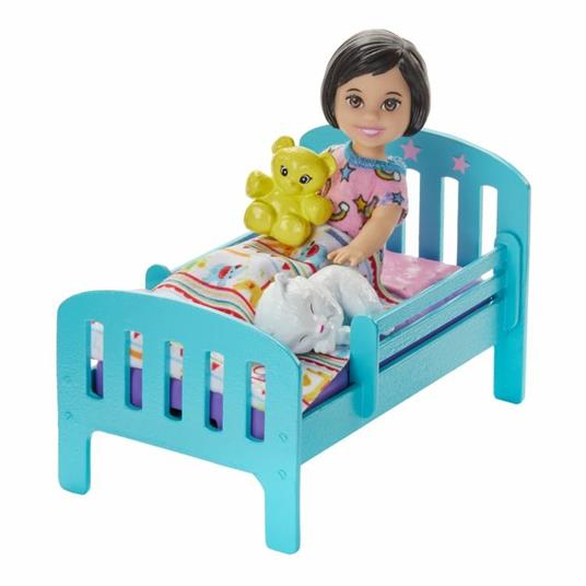 Barbie Skipper Babysitter Playset Nanna, Lettino e Accessori, Giocattolo per Bambini 3+ Anni, GHV88 - 4