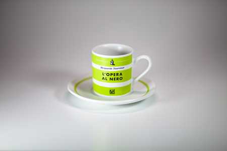 Idee regalo Tazzina da caffè con piatto Feltrinelli. L'opera al nero Feltrinelli