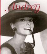 Audrey Hepburn L'intramontabile fascino dell'eleganza