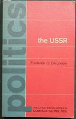 Politics in the USSR. A Country study