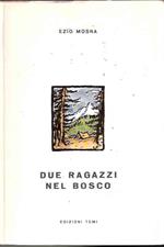 Due Ragazzi Nel Bosco