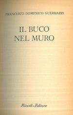 Il buco nel muro