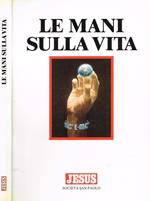 Le mani sulla vita