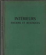 Intérieurs anciens et rustiques