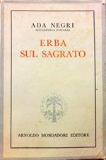 Erba sul sagrato