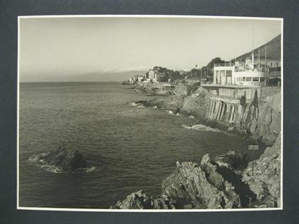 Riviera di Levante. Nervi, passeggiata a mare. Fotografia originale - copertina