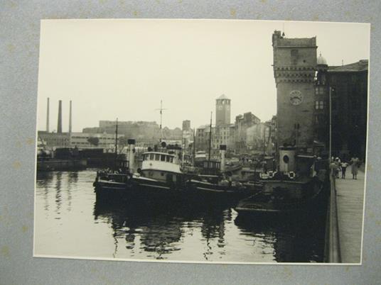 Riviera di Ponente. Porto di Savona Torre di Leon Pancaldo. Quattro fotografie - copertina