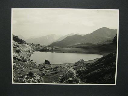 Valle del Cordevole. Lago di Valparola e rifugio di Valparola. Tre fotografie originali - copertina