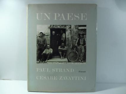 Un paese - copertina