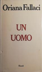 Un uomo