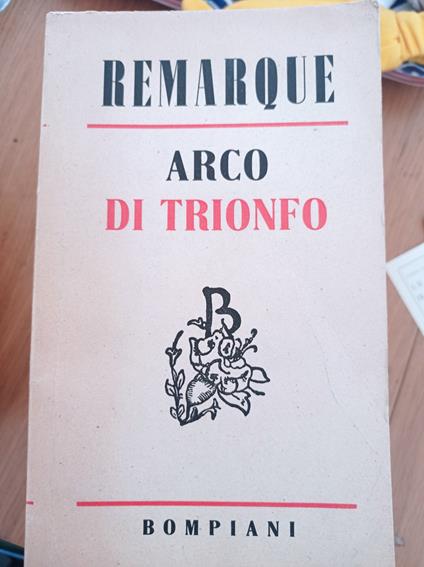 Arco di trionfo - Erich Maria Remarque - copertina