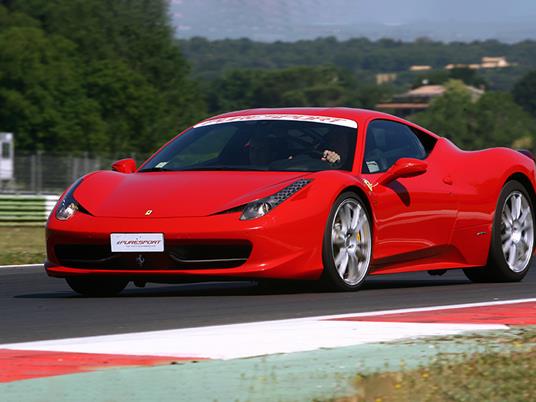 SMARTBOX - Adrenalina su pista al Circuito di Vairano: 2 giri alla guida di  una Ferrari F458 Italia - Cofanetto regalo - Smartbox - Idee regalo |  Feltrinelli