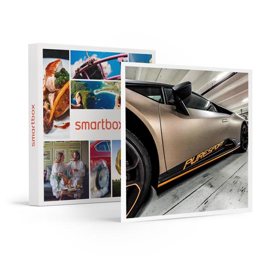 SMARTBOX - Al volante di una Lamborghini Huracán EVO: 2 giri a tutto gas  sul Circuito di Vairano - Cofanetto regalo - Smartbox - Idee regalo |  laFeltrinelli