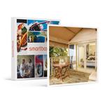 SMARTBOX - Vacanza Glamping in Sicilia: 1 notte in Romantic Tent con accesso idromassaggio e apericena - Cofanetto regalo