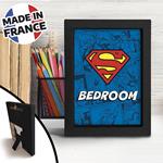 Dc Comics: Superman - The Good Gift - - Superman Bedroom (Frame Kraft 15x20Cm / Stampa In Cornice)