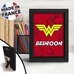 Dc Comics: The Good Gift - Wonder Woman -- Ww Bedroom(Frame Kraft 15x20Cm / Stampa In Cornice)