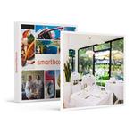 SMARTBOX - Cena d'atmosfera presso il 4* Ferretti Beach Hotel Rimini - Cofanetto regalo