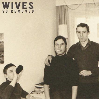 So Removed (Purple Coloured Vinyl) - Vinile LP di Wives