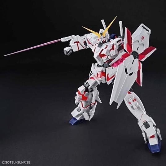 Bandai MEGA SIZE 1/48 RX-0 Unicorn Gundam [Destroy Mode] - 9