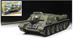 Soviet Su-100 Tank Destroyer Plastic Kit 1:35 Model Z3688