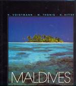 Maldives. In lingua franceseeitaliano