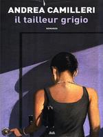 Il tailleur grigio