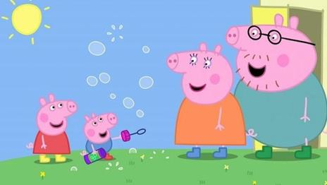 Peppa Pig. Scarpe nuove e altre storie di Neville Astley,Mark Baker - DVD - 4