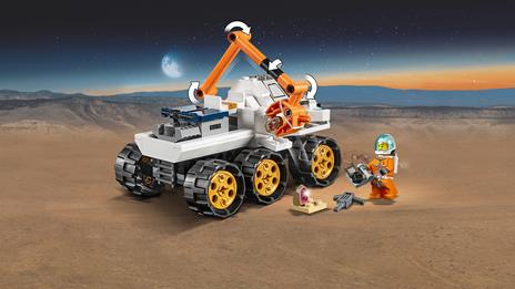 LEGO City Space Port (60225). Prova di guida del Rover - 7