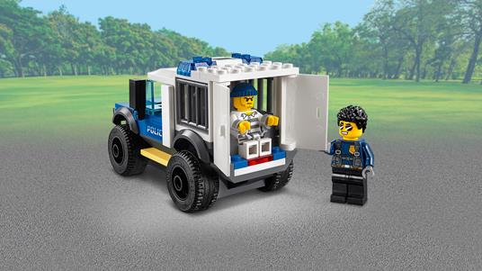 LEGO City Police (60246). Stazione di Polizia - 15