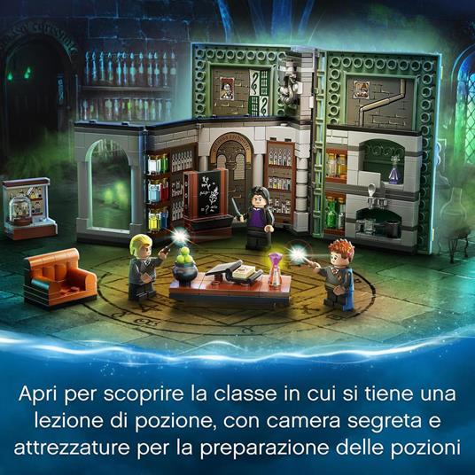 LEGO Harry Potter 76383 Lezione di Pozioni a Hogwarts, Giochi per Bambini e Bambine dai 8 Anni in su, Mattoncini da Viaggio - 4