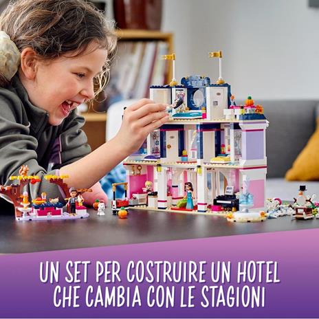 LEGO Friends 41684 Grand Hotel di Heartlake City, Casa delle Bambole, 4 Mini Bamboline e Accessori, Giochi Bambini da 8 Anni - 2