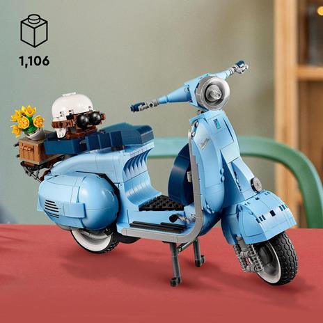 LEGO Icons 10298 Vespa 125, Set in Mattoncini, Modellismo Adulti, Replica Piaggio Anni 60, Idea Regalo, Hobby Creativo - 5