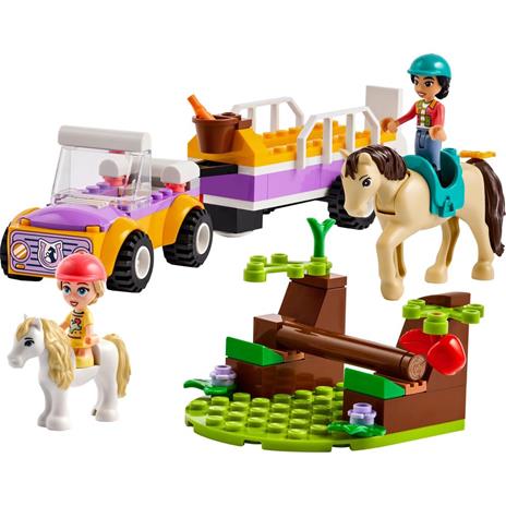 LEGO Friends 42634 Rimorchio con Cavallo e Pony, Giocattolo per la Cura degli Animali con 2 Mini Bamboline, Giochi Bambini 4+ - 7