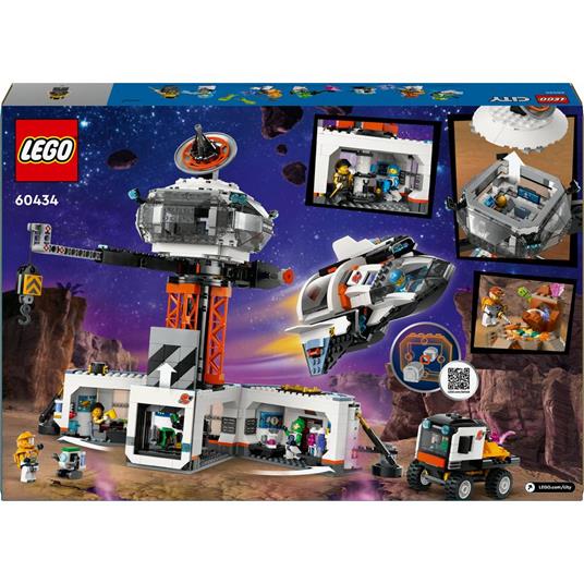 LEGO City 60434 Base Spaziale e Piattaforma di Lancio Gioco per Bambini 8+ con Gru Giocattolo Astronave Rover e 6 Minifigure - 9