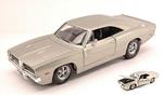 Dodge Charger R/T 1969 Silver 1:25 Model Mi31256S