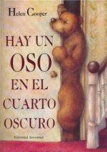 Hay un oso en el cuarto oscuro