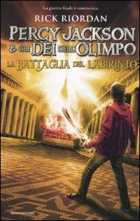 La battaglia del labirinto. Percy Jackson e gli dei dell'Olimpo - Rick Riordan - copertina