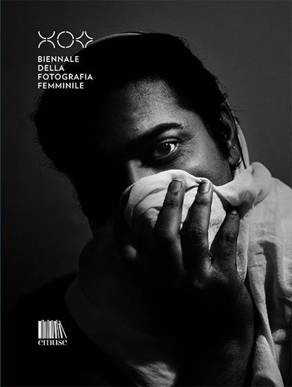 Biennale della fotografia femminile. Catalogo della mostra (Mantova, marzo 2020). Ediz. italiana e inglese - copertina