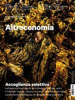 Altreconomia 254 - Dicembre 2022. Accoglienza selettiva