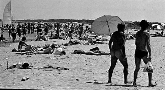 Bassona beach. La riviera tribale degli anni '80 - Mauro Baldrati - 4